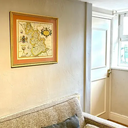 Hotel Kings Arms 4*
